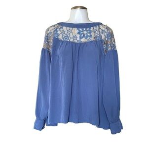 Kori America flowy lace top size S